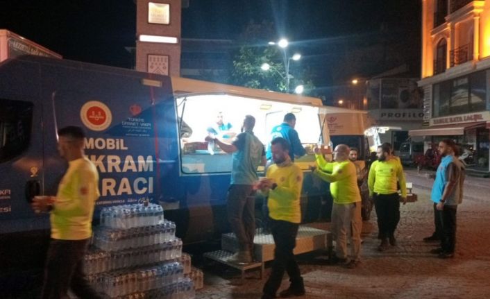 TDV Kütahya’dan Sındırgı’daki deprem bölgesine destek