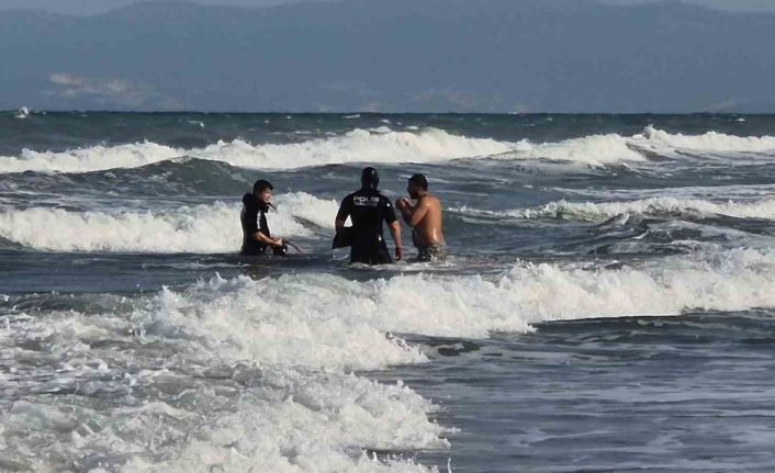 Tekirdağ’da yasağa uyulmayan denizde can pazarı yaşandı: 2 kişi kurtarıldı, 1 kişi kayıp