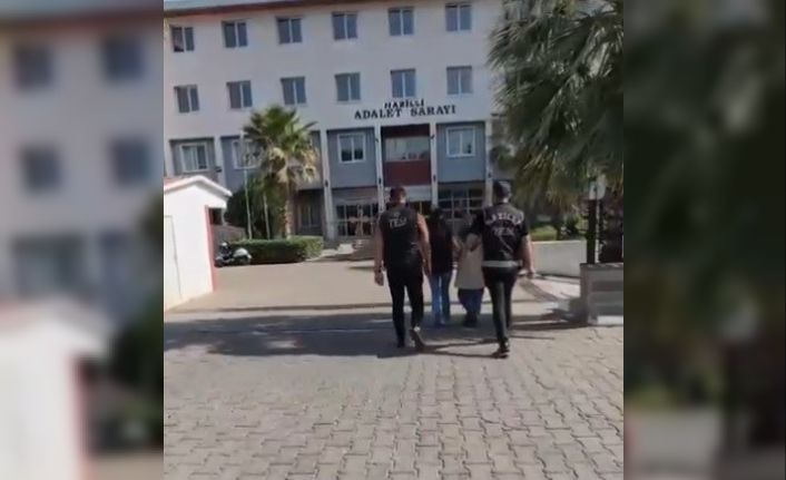 Terör örgütü üyesi saklandığı evde yakalandı