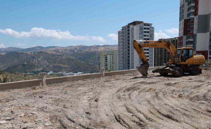 Tokat’ın yeni sosyal yaşam merkezi Topçam Mahallesi’nde yükseliyor