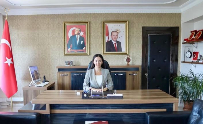 Tomarza Kaymakamı Mine Kurt görevine başladı