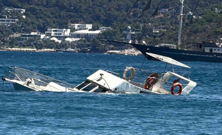 Torba koyunda ahşap tekne battı
