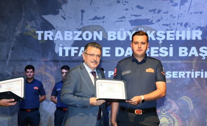 Trabzon’da yeni itfaiyeciler törenle göreve başladı