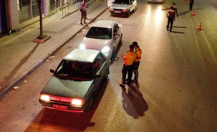 Trafik kurallarına uymayan sürücülere 52 bin TL ceza