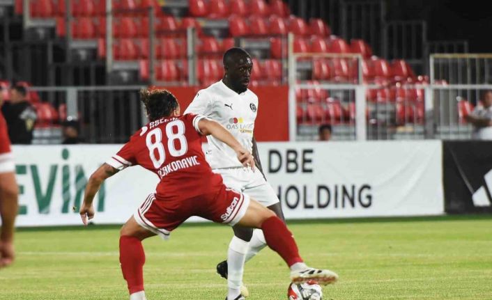 Trendyol 1. Lig: Ümraniyespor: 2 - Manisa FK: 1