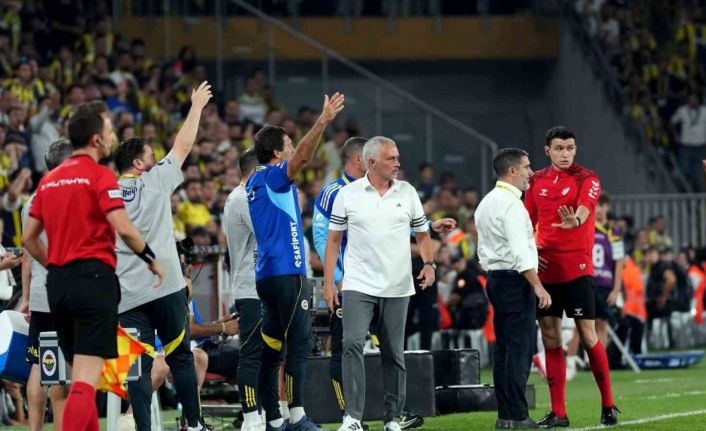 Trendyol Süper Lig: Fenerbahçe: 3 - Kocaelispor: 1 (Maç sonucu)