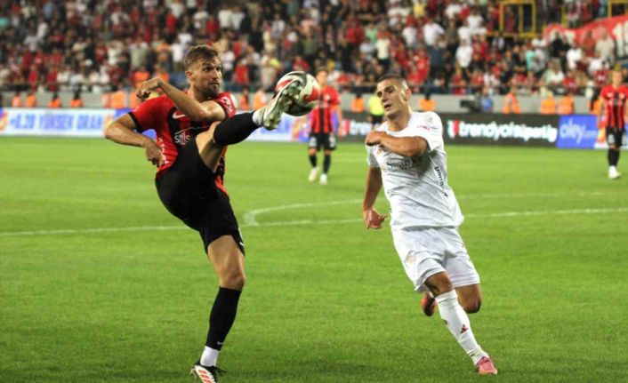 Trendyol Süper Lig: Gençlerbirliği: 0 - Antalyaspor: 1 (Maç sonucu)