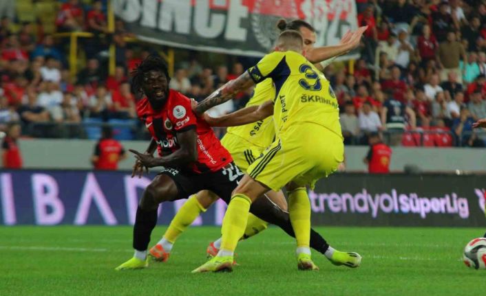 Trendyol Süper Lig: Gençlerbirliği: 1 - Fenerbahçe: 3 (Maç sonucu)