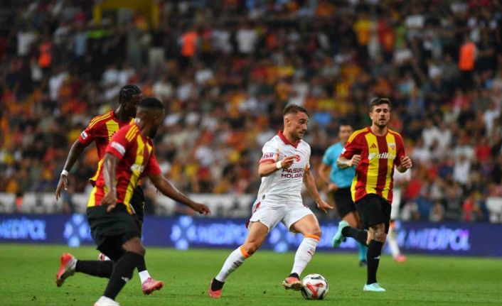 Trendyol Süper Lig: Kayserispor: 0 - Galatasaray: 1 (İlk yarı)