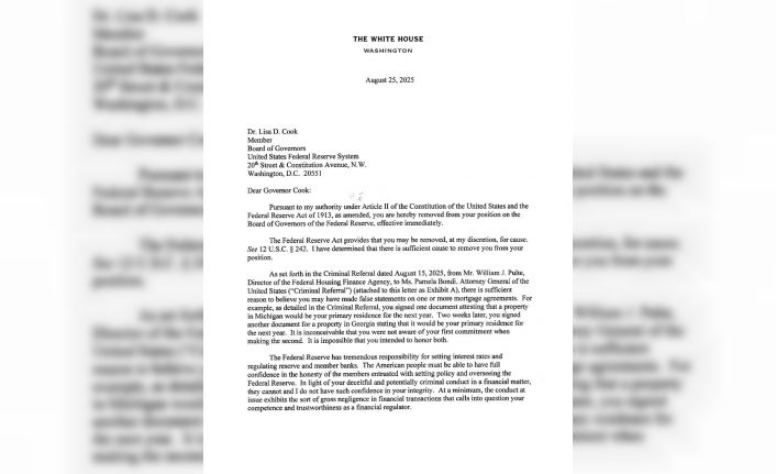 Trump, Fed Yönetim Kurulu Üyesi Lisa Cook’u görevden aldığını duyurdu: Fed’in 111 yıllık tarihinde ilk
