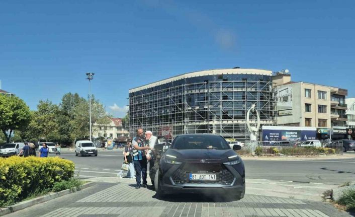 Türk Polisinden yürekleri ısıtan davranış