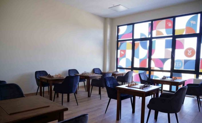 Türkiye’nin ilk futbol gelişim merkezi hizmete başladı