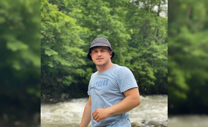 Tutukluk yapan silahıyla oynarken silah ateş aldı, genç hayatını kaybetti