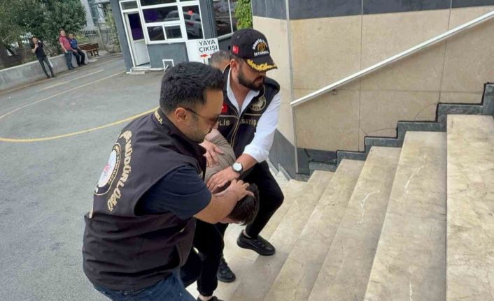 Ümraniye’de karısının boğazını keserek öldüren saldırgan emniyete getirildi