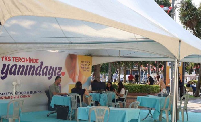 Üniversite hayali kuran 500’ü aşkın öğrenciye tercih danışmanlığı