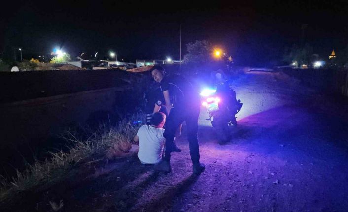 Uygulama noktasına takılmamak için kaçtı, kıskıvrak yakalandı