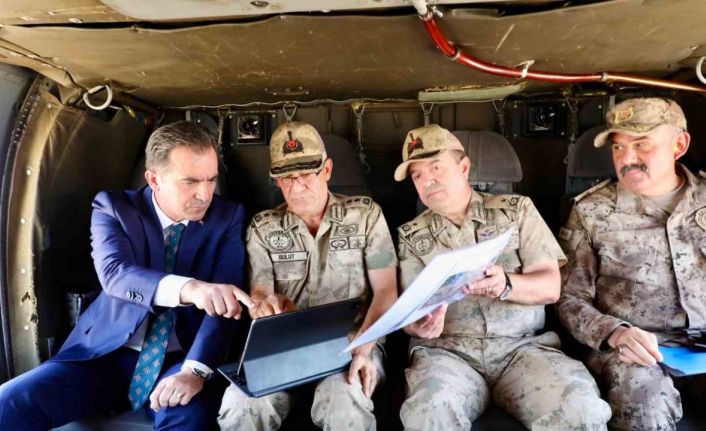 Vali Karakaya Çarho etkinlik alanını havadan inceledi