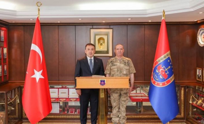 Vali Sözer’den iade-i ziyaret