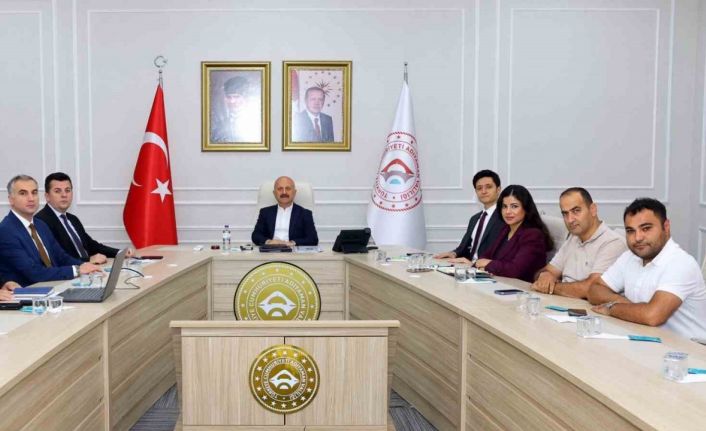 Vali yardımcıları değerlendirme toplantısı gerçekleştirildi