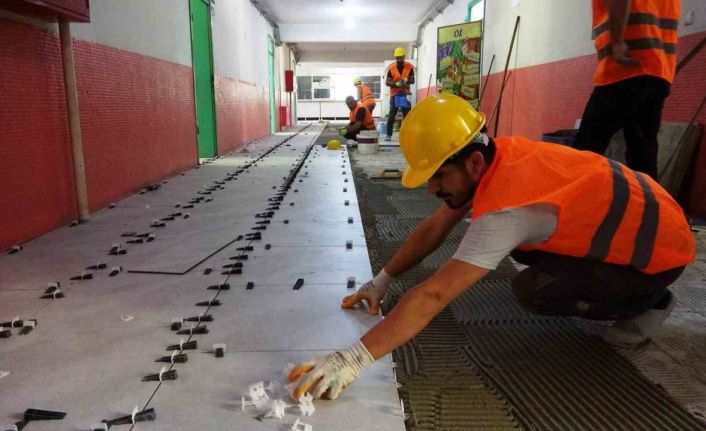 Van’da okullar eğitim öğretime hazırlanıyor