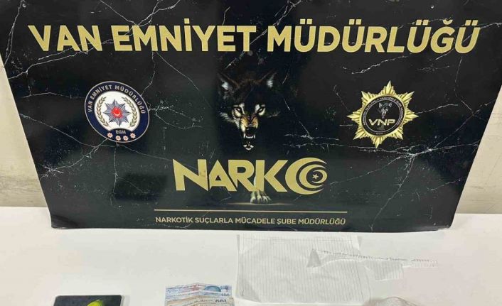 Van’da ‘torbacı’ operasyonu