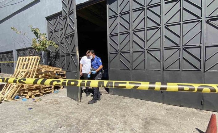 Yağ tankına düşen anne ve oğlunun cenazesi morga kaldırıldı