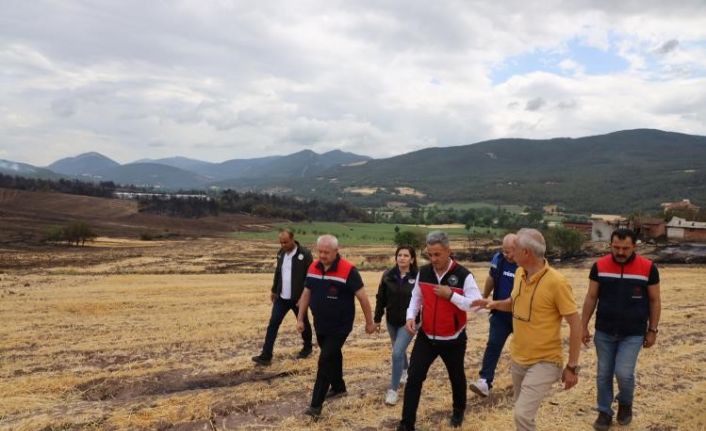 Yangın bölgesinde çalışamalar devam ediyıor