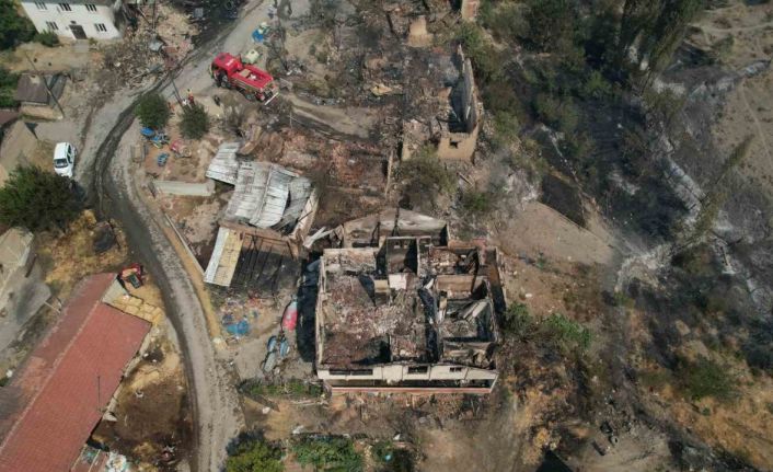 Yangında alevlerin sardığı köy ‘Genel Hayata Etkili Afet Bölgesi’ ilan edildi