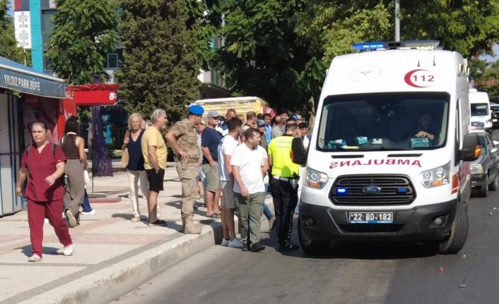 Yaya geçidinde aracın çarptığı yaşlı adam hayatını kaybetti