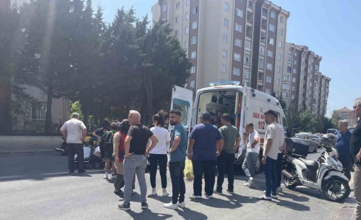 Yaya geçidinden geçen çocuğa otomobil çarptı: 1 yaralı