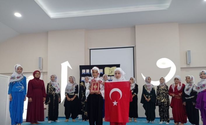 Yaz Kur’an Kursu kapanış programı coşkuyla gerçekleşti