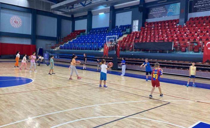 Yaz spor okulları eğitimleri tamamlandı