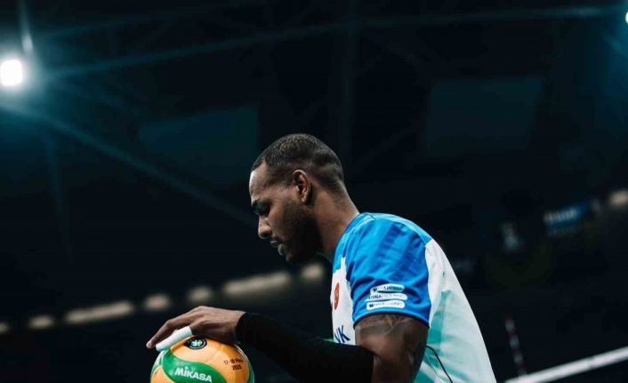 Yoandy Leal Hidalgo yeni sezonda da Halkbank’ta