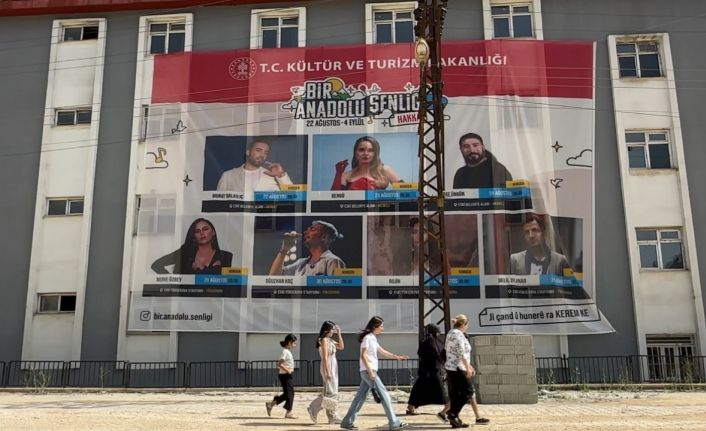 Yüksekova "Bir Anadolu Şenliği" etkinliklerine hazırlanıyor