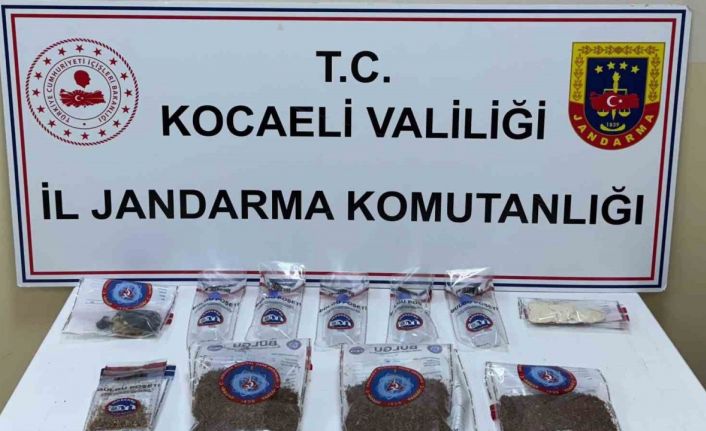 Yüzlerce genci zehirleyeceklerdi, jandarma narkotik timleri yakaladı