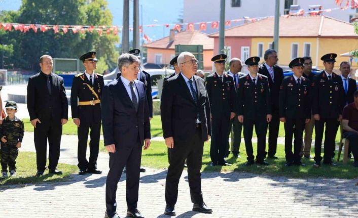 Zafer Bayramı Çameli’nde coşkuyla kutlandı