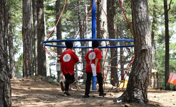 Zorkun Yaylası Şenlik Tepesi’nde oryantiring heyecanı