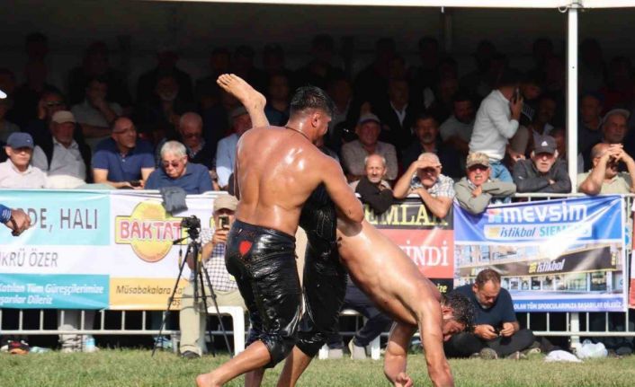 14 yıl aradan sonra düzenlenen yağlı pehlivan güreşlerine yoğun ilgi