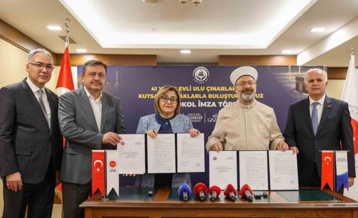 15 bin başvurunun yapıldığı Umre ziyareti projesinin ilk talihlileri belli oldu