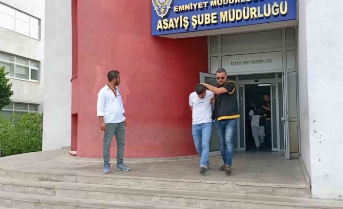 Adana’da hükümlülere şafak operasyonu: 5 kişi yakalandı