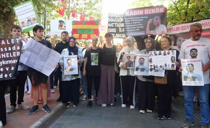 Aileler, kaybettikleri evlatları için yürüdüler: "Mücadeleye devam edeceğiz"