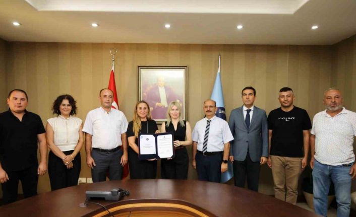 Akdeniz Üniversitesi’nden muhtarlara ücretsiz online eğitim desteği