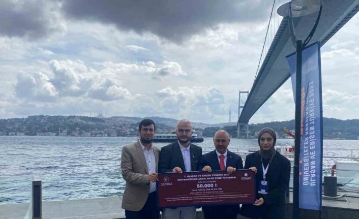 AKİS ile özel ödülün sahibi oldular