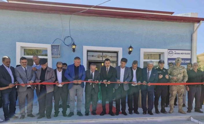 Akyaka’da köy camisi dualarla hizmete açıldı