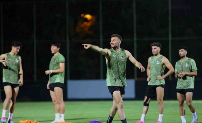 Alanyaspor, Galatasaray maçı hazırlıklarını tamamladı
