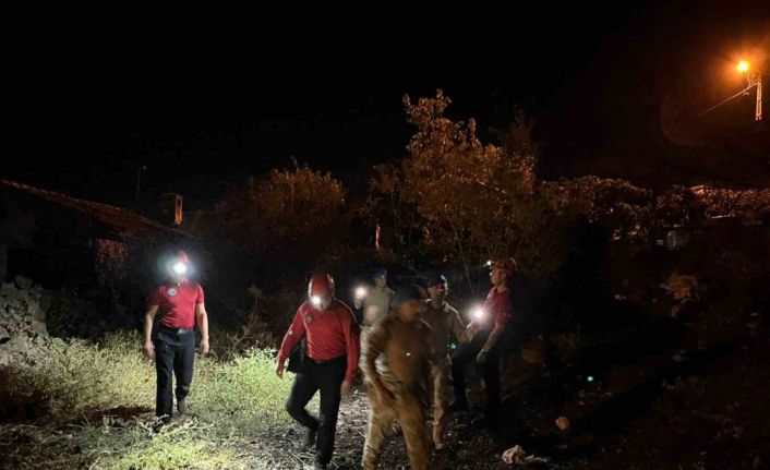 Alzheimer hastası kadın her yerde aranıyor