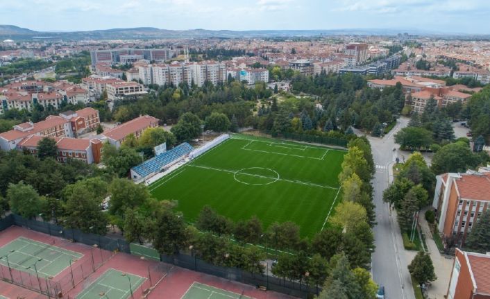 Anadolu Üniversitesi öğrencilerine sportif açıdan güçlü bir kampüs yaşamı sunuyor