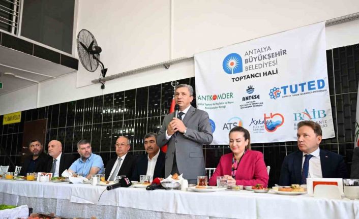 Antalya Toptancı Hali’nde çalışma saatlerinde değişikliğe gidildi