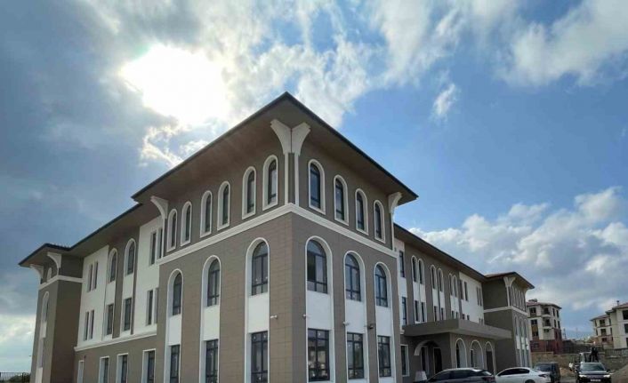 Arpaderesi Mahallesi’nde 16 derslikli okul inşa edildi