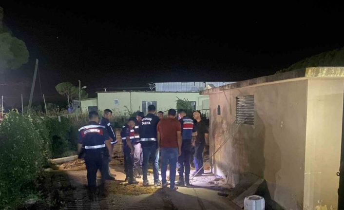 Atıklarını dereye akıtan fabrikaya yasal işlem uygulandı